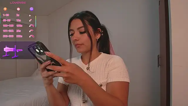 ariana bae  online show from 27, 2, 2026