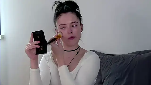 AshleyD  online show from 24, 5, 2026