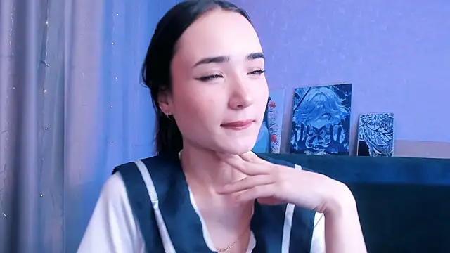 Snapshot of Lillllos chatting on 8, 2, 2026 Lillllos online show from 8, 2, 2026