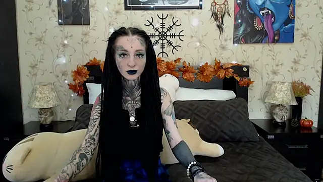 Velvetbat online show from 3, 10, 2025