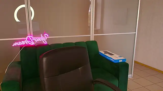 MirandaMayers online show from 16, 9, 2025