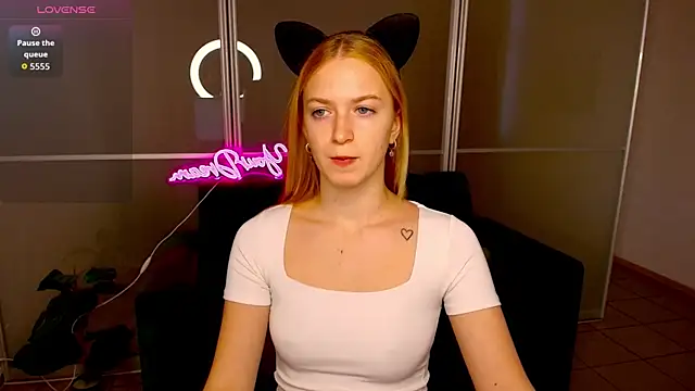 MirandaMayers online show from 14, 10, 2025