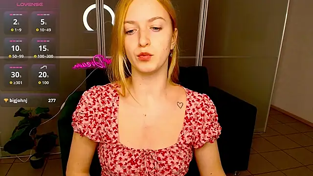 MirandaMayers online show from 17, 10, 2025