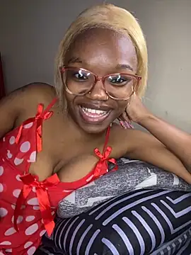 YummyMelanin117 online show from 2, 10, 2025