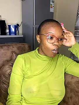 YummyMelanin117 online show from 6, 11, 2025