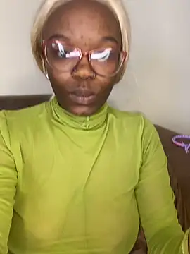 YummyMelanin117 online show from 26, 2, 2026