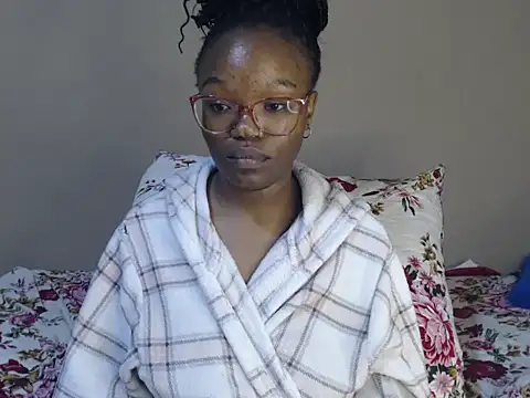 YummyMelanin117 online show from 23, 3, 2026