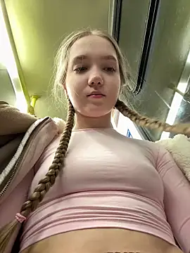 bambi lu online show from 28, 11, 2025