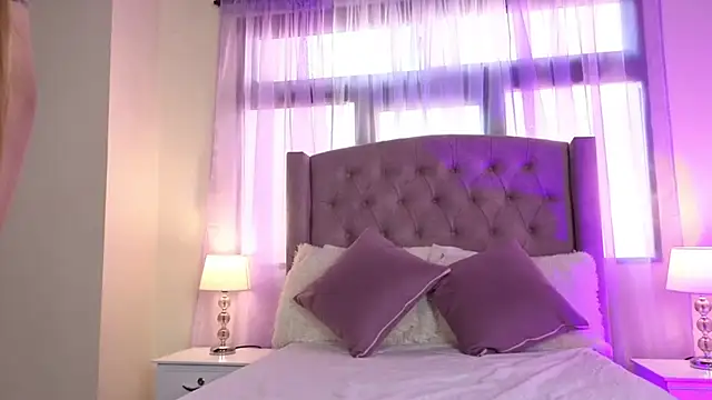 zaraquiinn online show from 14, 10, 2025