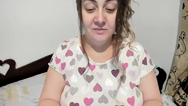 Snapshot of DeliciousButt chatting on 6, 12, 2024 DeliciousButt online show from 6, 12, 2024