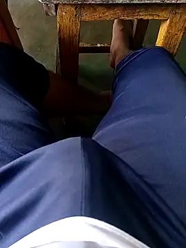 A-1PLAYBOY0 online show from 11, 9, 2025