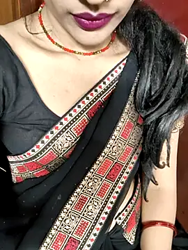 Snapshot of Eshwari_Chopra chatting on 8, 10, 2025 Eshwari Chopra online show from 8, 10, 2025