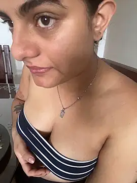 Snapshot of carlafox05 chatting on 16, 3, 2026 carlafox05 online show from 16, 3, 2026