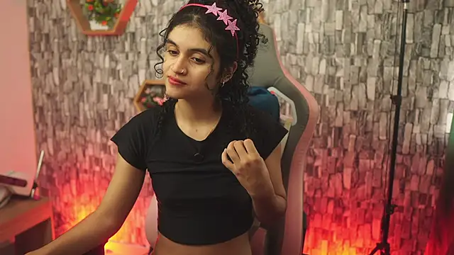 Snapshot of bonniie_98_ chatting on 18, 4, 2026 bonniie 98 online show from 18, 4, 2026