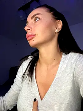 Snapshot of Anna_Nobel chatting on 8, 10, 2025 Anna Nobel online show from 8, 10, 2025