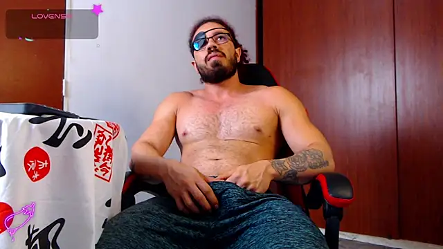 Snapshot of pirata_fitness chatting on 18, 11, 2025 pirata fitness online show from 18, 11, 2025