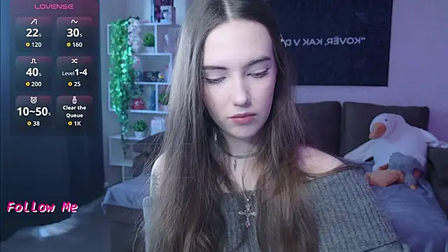 naugghtynikki online show from 2, 10, 2025