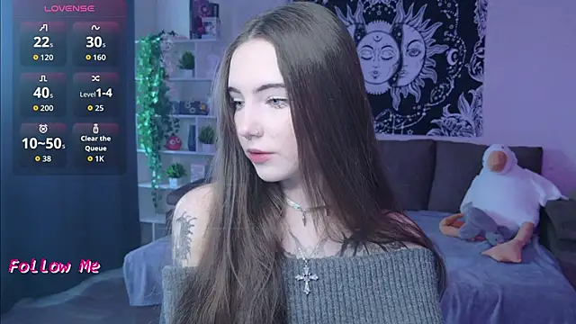 naugghtynikki online show from 6, 10, 2025