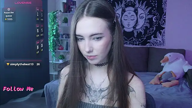 naugghtynikki online show from 23, 10, 2025