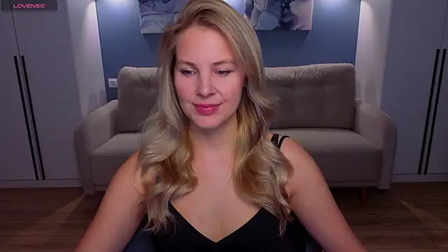 Snapshot of MelanieBennett chatting on 14, 5, 2026 MelanieBennett online show from 14, 5, 2026