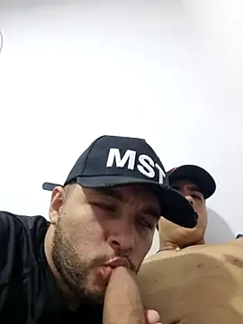 Snapshot of theboysx0 chatting on 20, 3, 2025 theboysx0 online show from 20, 3, 2025