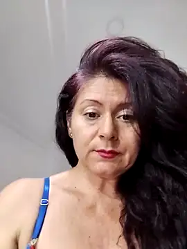 lunadicty online show from 31, 5, 2026