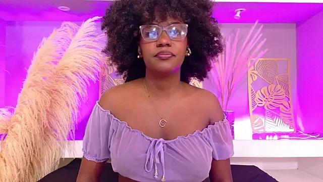 RachelStonne online show from 24, 11, 2025