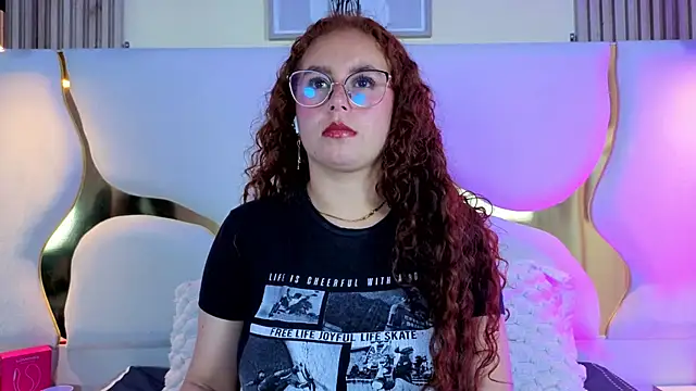 AmmberJones online show from 19, 9, 2025