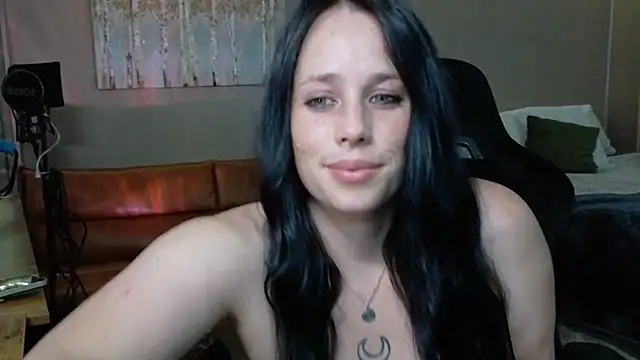Snapshot of mavismable chatting on 21, 7, 2026 mavismable online show from 21, 7, 2026