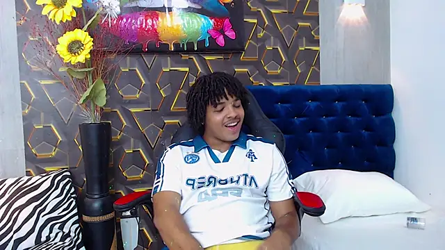 Snapshot of black_king_241 chatting on 13, 10, 2025 black king 241 online show from 13, 10, 2025