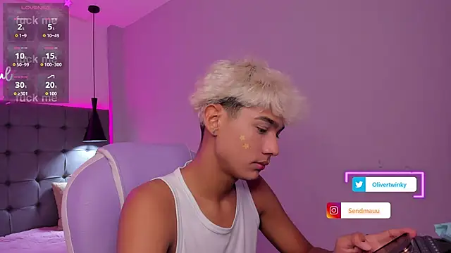 OliverTwinky online show from 29, 9, 2025