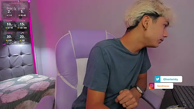 OliverTwinky online show from 6, 11, 2025