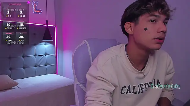 OliverTwinky online show from 1, 2, 2026