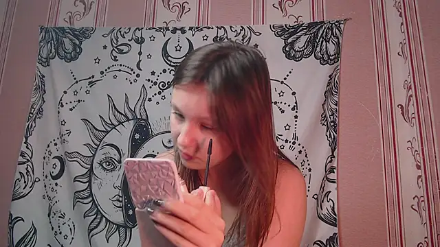 Thighswithspikes online show from 16, 9, 2025