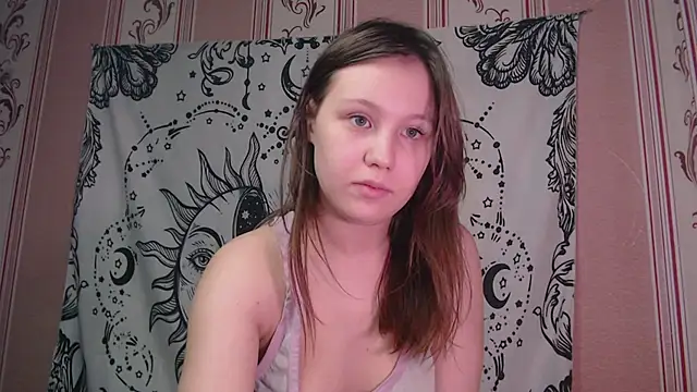 Thighswithspikes online show from 7, 11, 2025