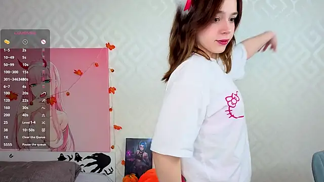 FancyHenley online show from 14, 11, 2025