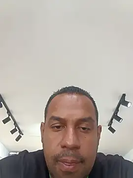 Snapshot of elnegro707070 chatting on 3, 10, 2025 elnegro707070 online show from 3, 10, 2025