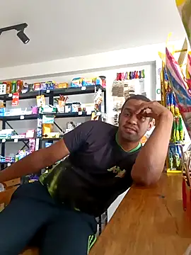 Snapshot of elnegro707070 chatting on 11, 10, 2025 elnegro707070 online show from 11, 10, 2025