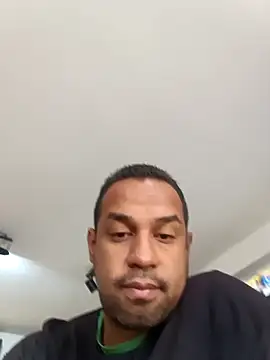 Snapshot of elnegro707070 chatting on 13, 10, 2025 elnegro707070 online show from 13, 10, 2025