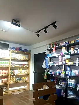 Snapshot of elnegro707070 chatting on 14, 10, 2025 elnegro707070 online show from 14, 10, 2025