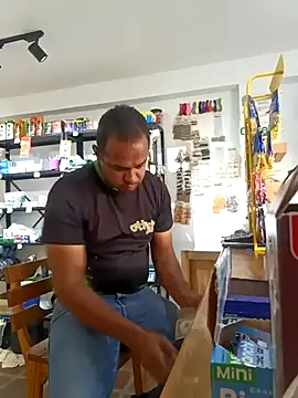 Snapshot of elnegro707070 chatting on 28, 10, 2025 elnegro707070 online show from 28, 10, 2025