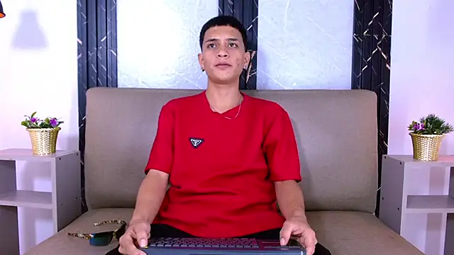 Snapshot of Matt_Ruso chatting on 1, 10, 2025 Matt Ruso online show from 1, 10, 2025
