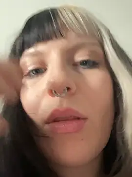 kittlunixx online show from 5, 5, 2026