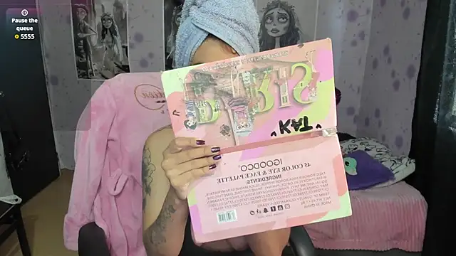 Medussa katt online show from 30, 9, 2025