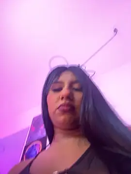 Emmily Vargas online show from 20, 9, 2025