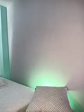 Alicia Montess online show from 22, 9, 2025