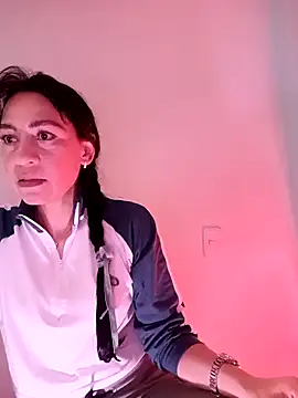 Alicia Montess online show from 15, 10, 2025