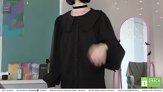 sweetuniporn online show from 14, 5, 2026