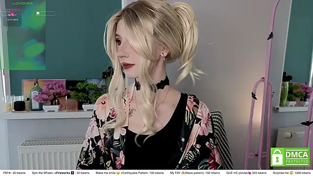 sweetuniporn online show from 23, 5, 2026