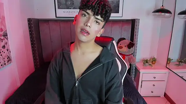 Snapshot of Niick_Twink chatting on 18, 9, 2025 Niick Twink online show from 18, 9, 2025